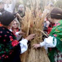 Osadzanie Chochoła w Muzeum Młodej Polski ,,Rydlówka